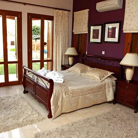 Villa Aphrodite Hills Superior Villas Superior 0162 Air Conditioning 3 Bedrooms