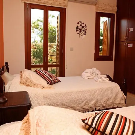 Aphrodite Hills Superior Villas Superior 0162 Air Conditioning 3 Bedrooms Villa